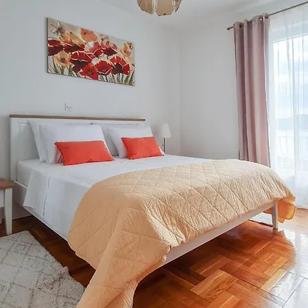 アパート Ferienwohnung Fuer 4 Personen Ca 60 Qm In Viganj, Dalmatien Sueddalmatien ヴィガニ